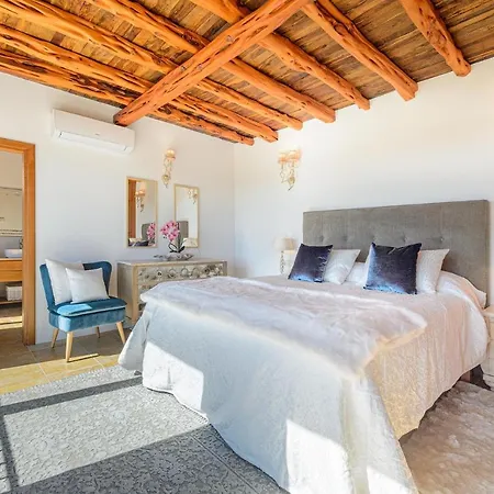 New! Can Prats Deluxe Heated Pool Villa Santa Eularia des Riu